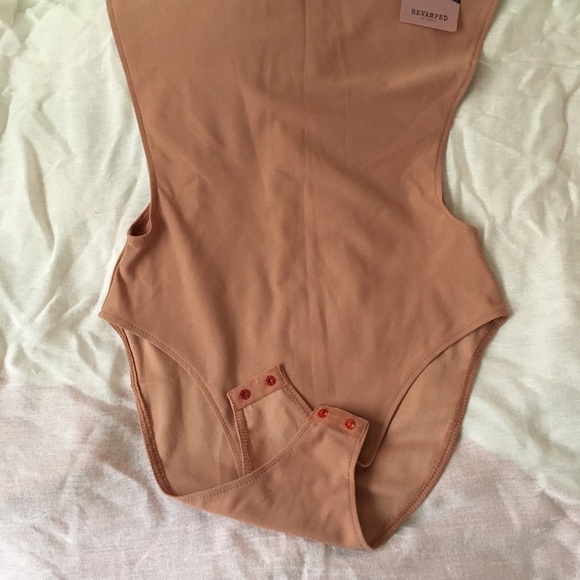 Open side bodysuit - medium - Picture 3 of 8